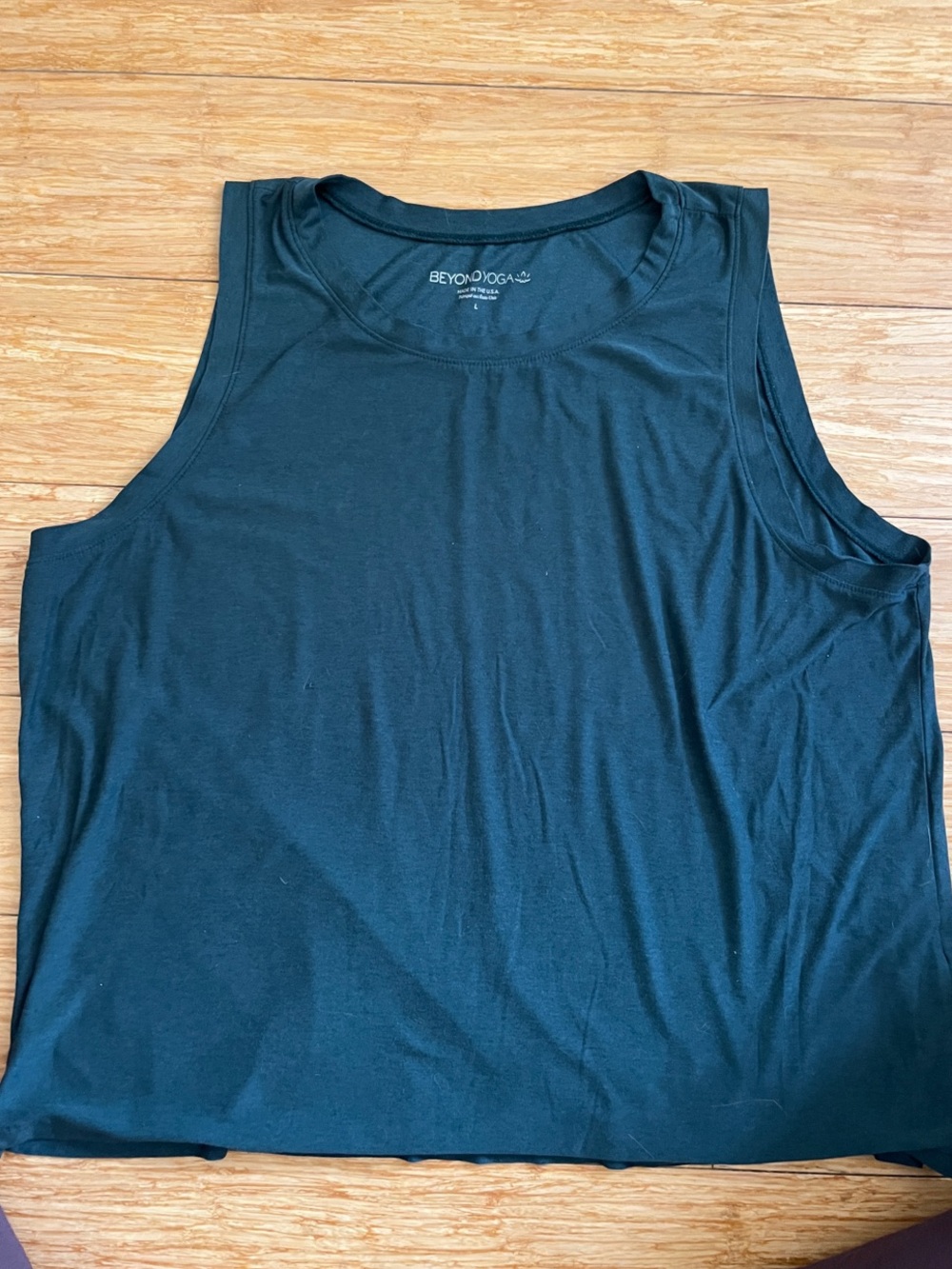 Beyond Yoga Forest Green Sleeveless Crew Tank L